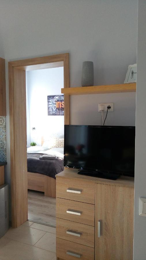 Loli Apartman 미슈콜츠 외부 사진